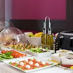 Bed & Breakfast Dworek Magnat Modlniczka