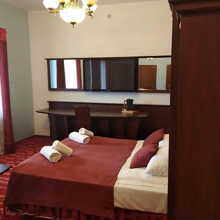 B&B Dworek Magnat 모디니크즈카
