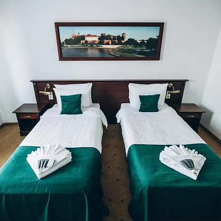 Nocleg ze śniadaniem Dworek Magnat 3*