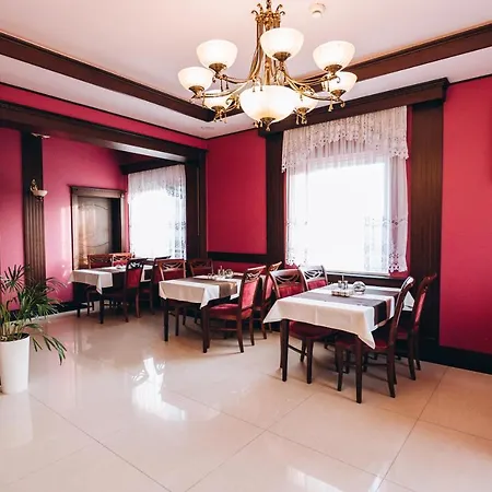 住宿加早餐酒店 Dworek Magnat 姆德尼擦