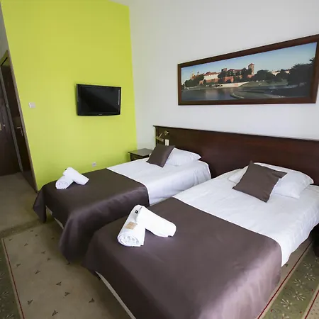 Dworek Magnat Bed & Breakfast