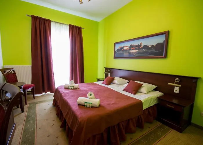 Bed & Breakfast Dworek Magnat