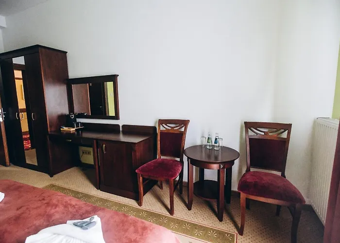 Bed and breakfast Dworek Magnat Modlniczka