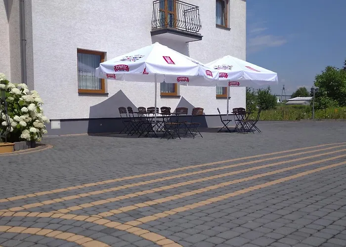 Bed and breakfast Dworek Magnat