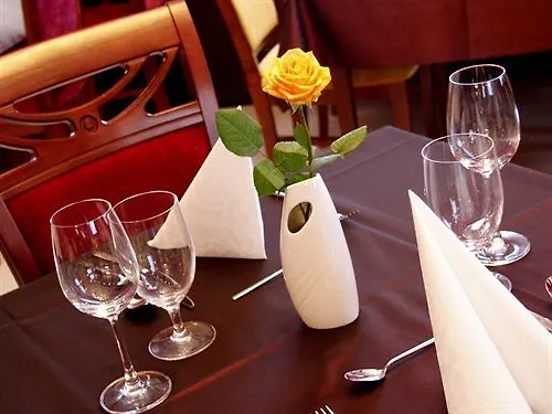 Dworek Magnat Bed & Breakfast Modlniczka