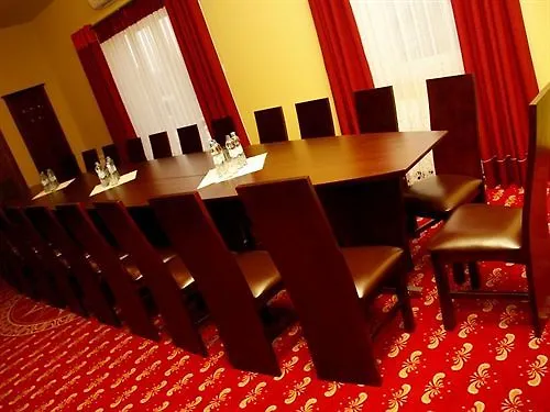 Bed and breakfast Dworek Magnat Modlniczka