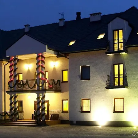 Dworek Magnat Bed & Breakfast Modlniczka